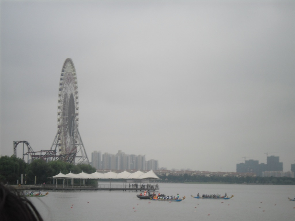 Dragon boats at the start